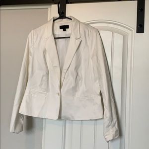 Worthington white blazer.